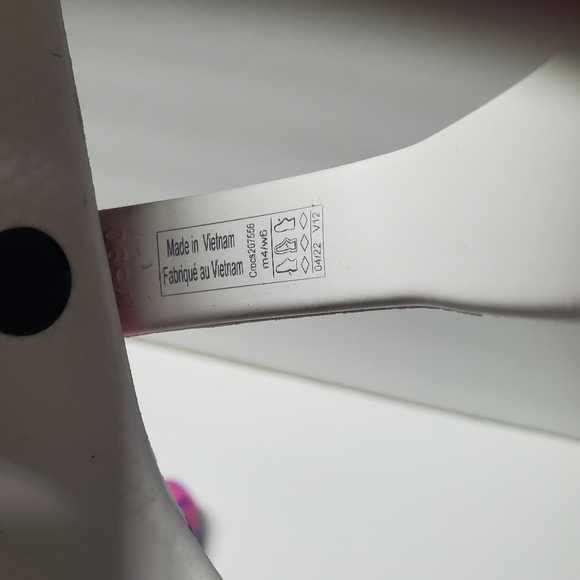 CROCS CLASSIC SOLARIZED CLOGS SOLAR RAINBOW UNISEX SZ M4/W6 pre-owned - Picture 8 of 8